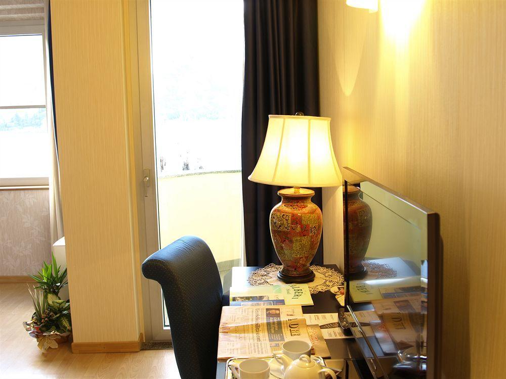 Hotel Alberi Lecco Eksteriør bilde