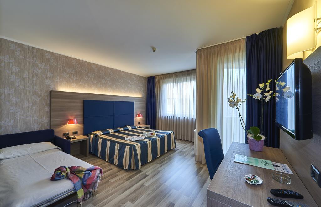 Hotel Alberi Lecco Eksteriør bilde