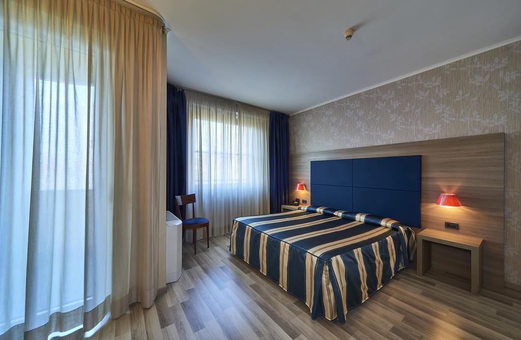 Hotel Alberi Lecco Eksteriør bilde