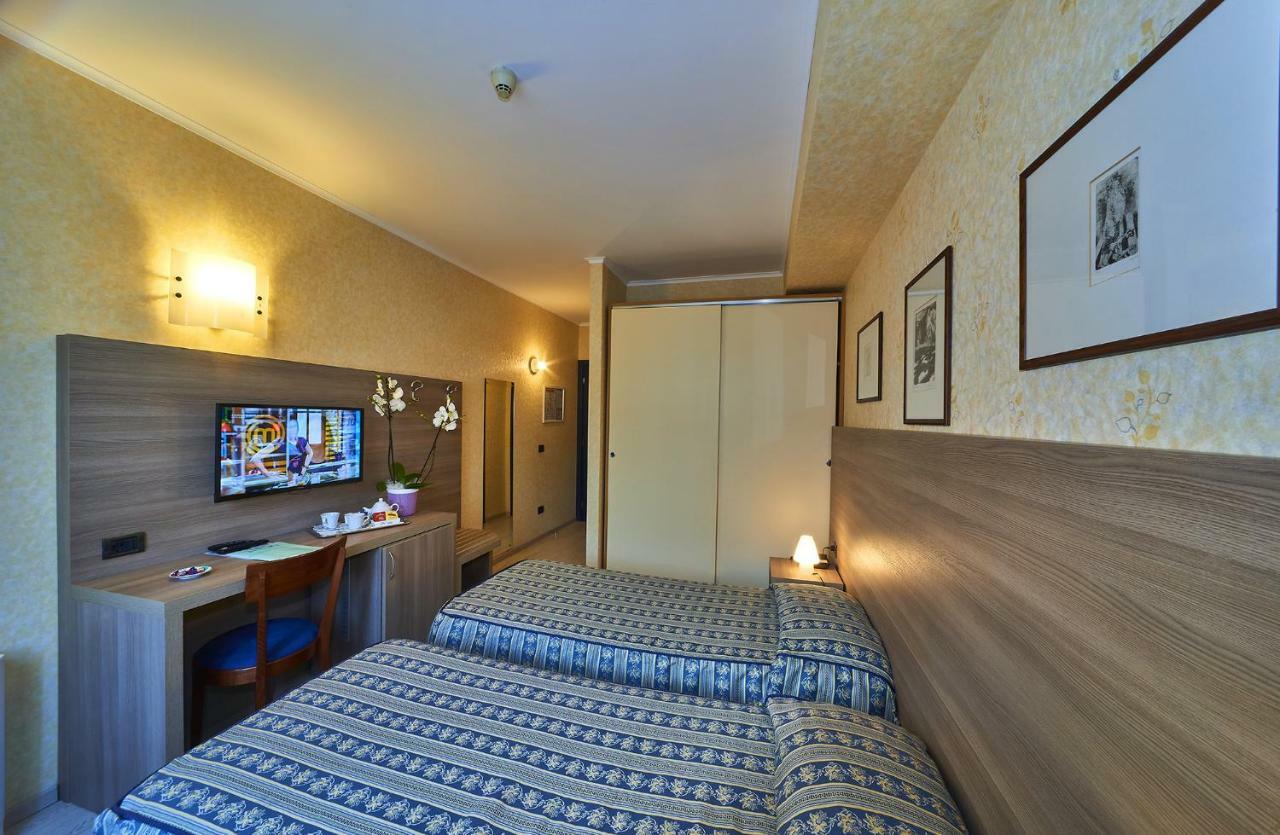 Hotel Alberi Lecco Eksteriør bilde